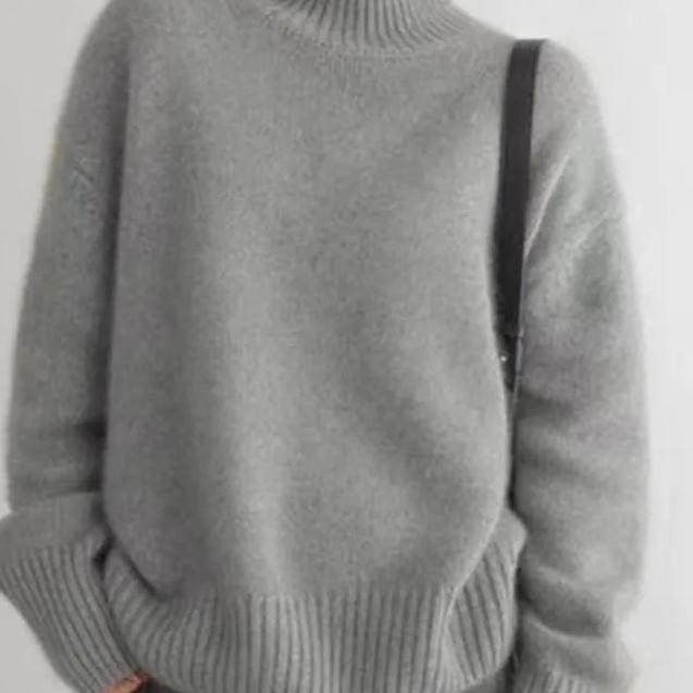 Pull Col Roulé Oversize en Cachemire - ElyGlam