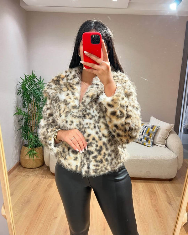 Manteau Court en Fourrure à Motif Léopard - ElyGlam