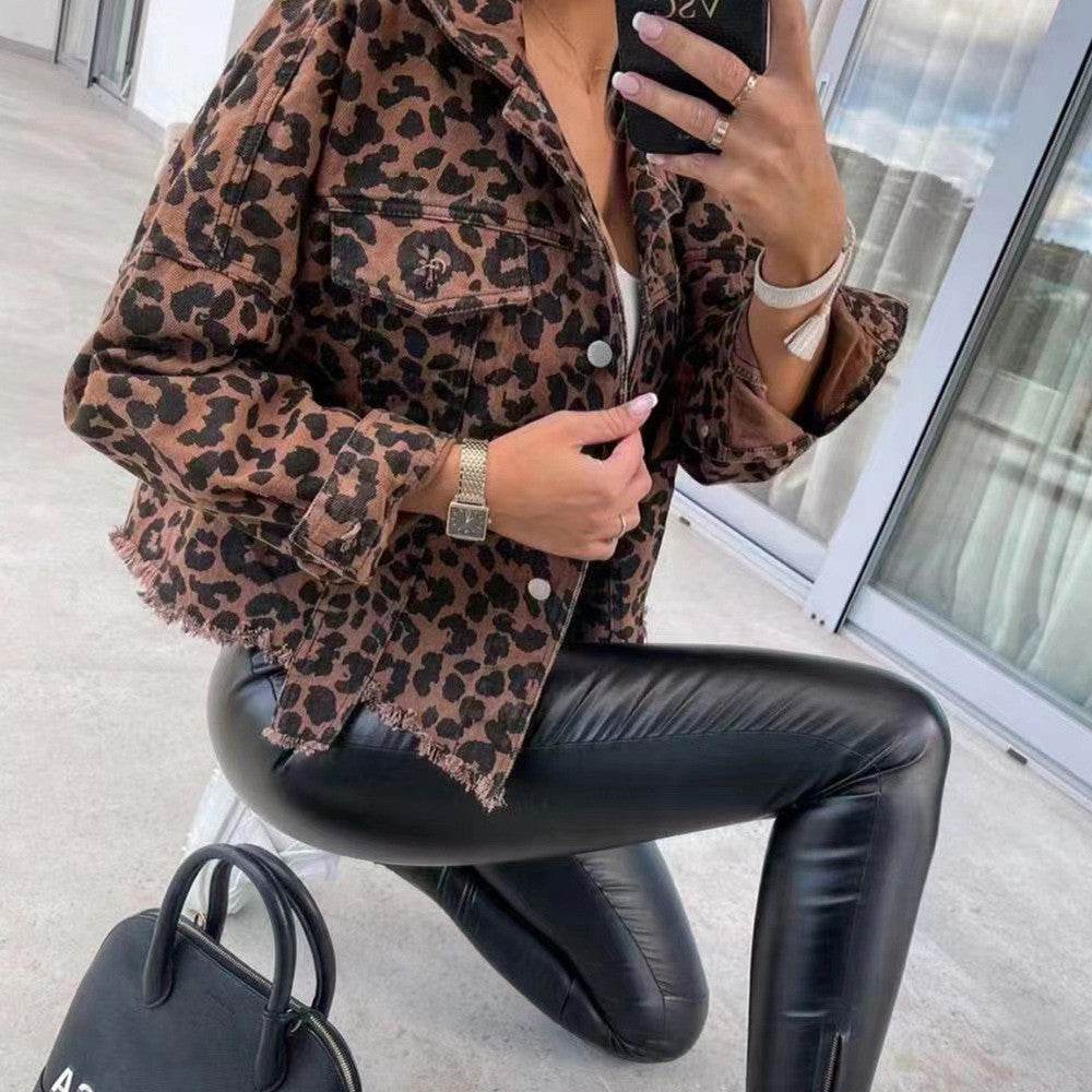 Veste Léopard en Denim Chic - ElyGlam