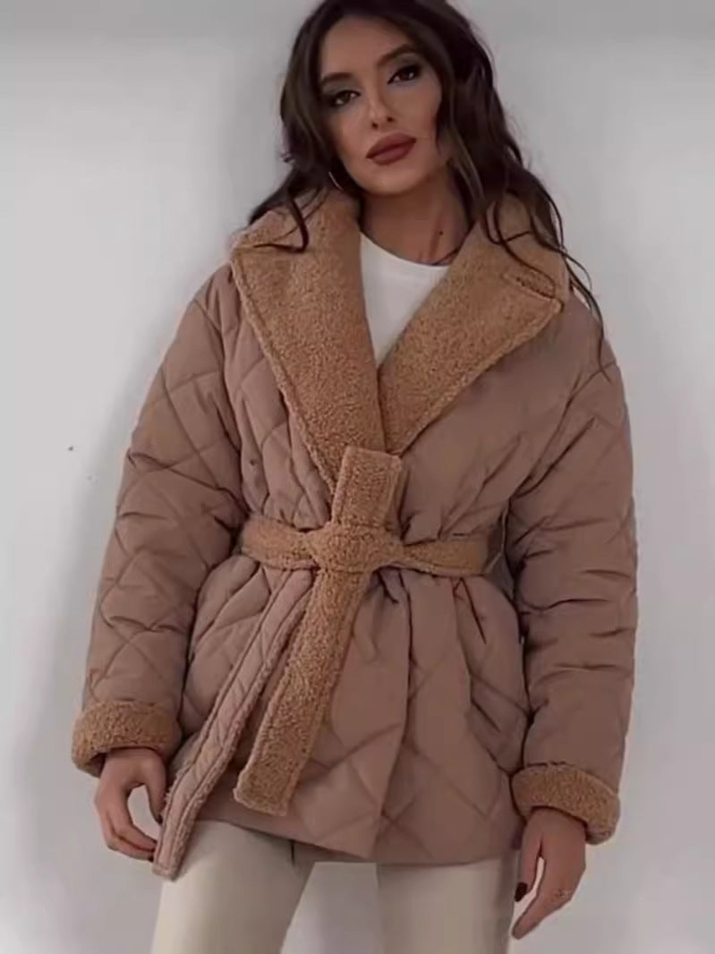 Manteau à carreaux avec col, ceinture à la taille